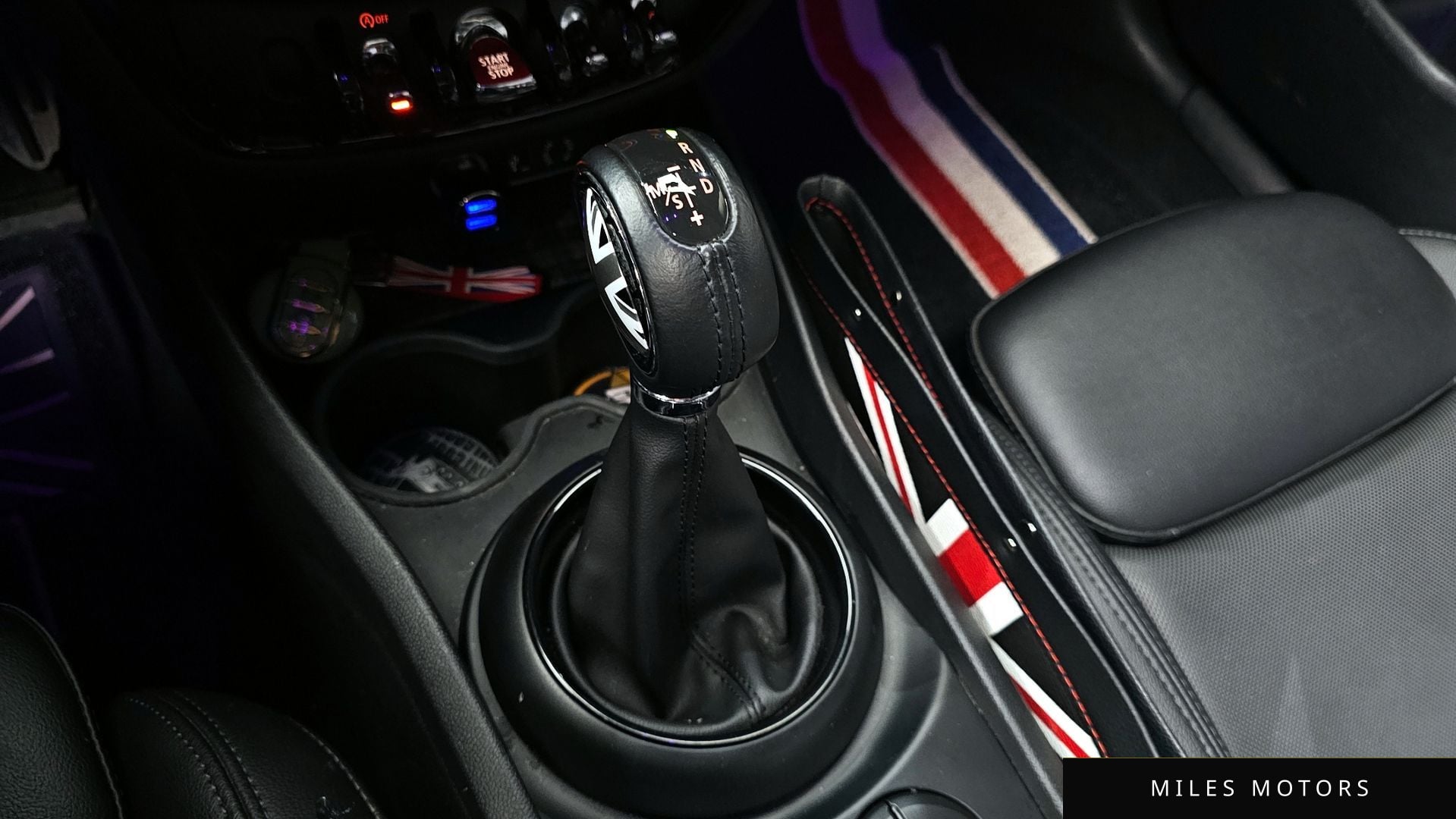MINI Clubman 2018 — миниатюра 12