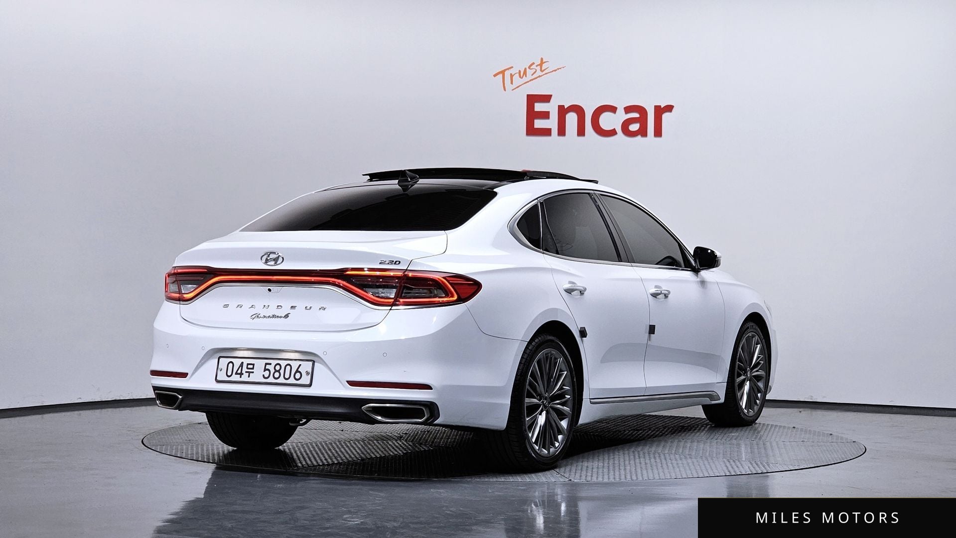 Hyundai Grandeur 2019 — миниатюра 2