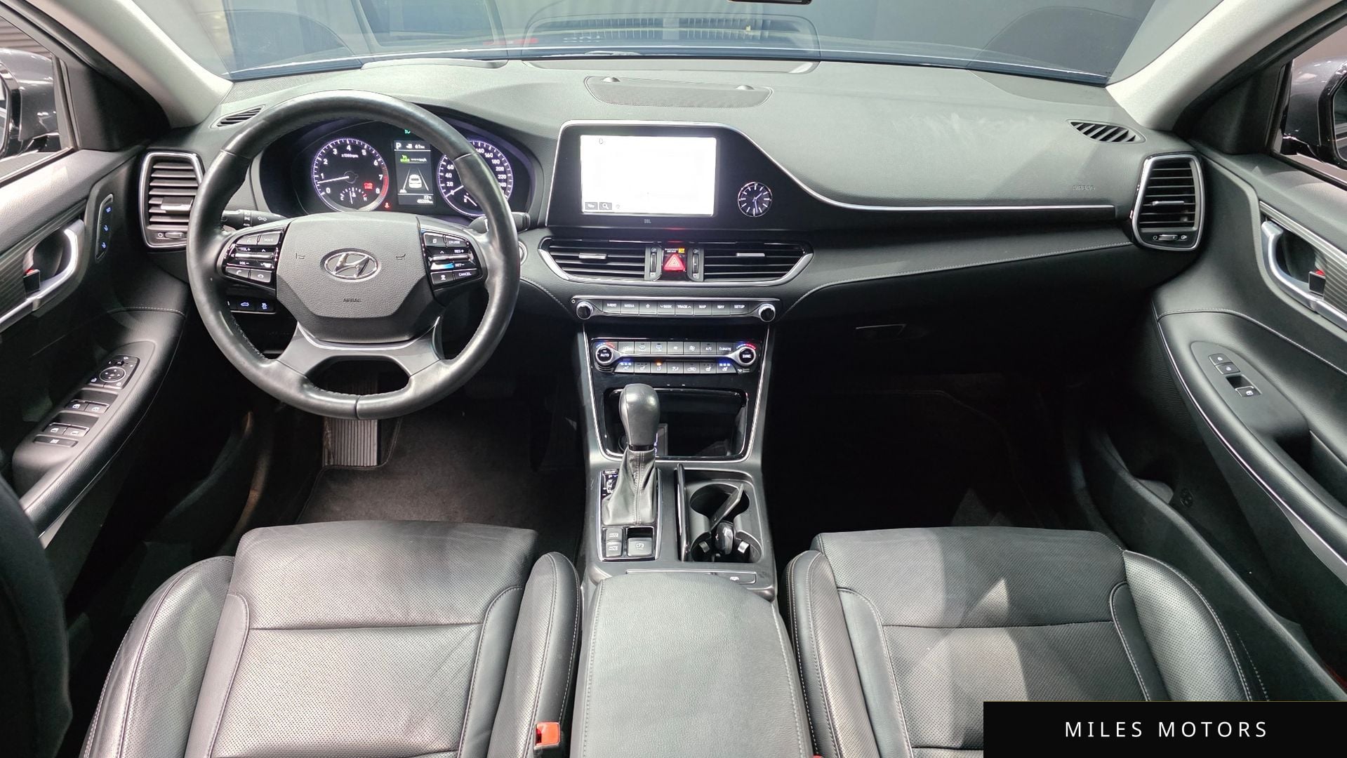 Hyundai Grandeur 2018 — миниатюра 10