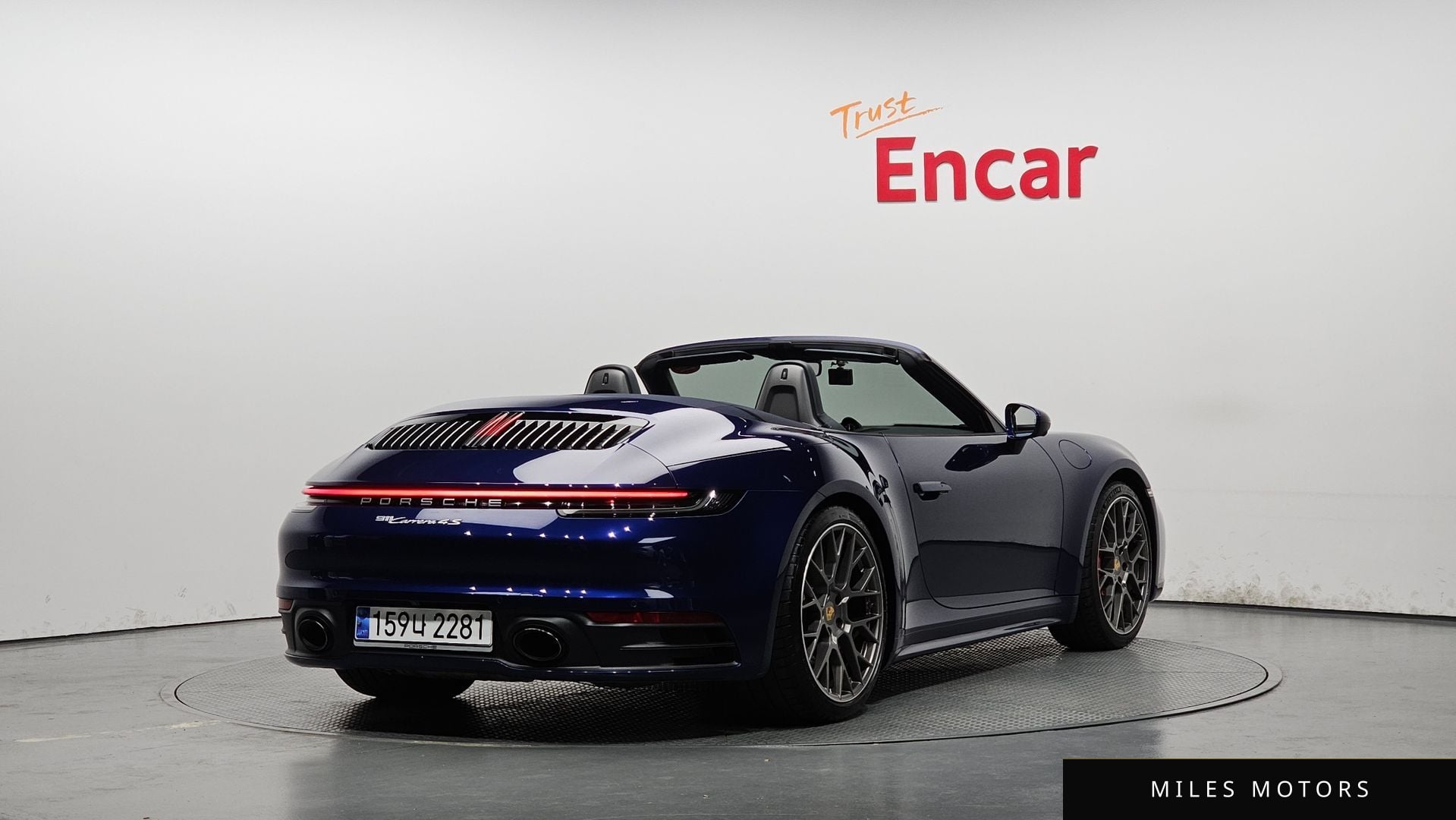 Porsche 911 (992) 2021 — миниатюра 2