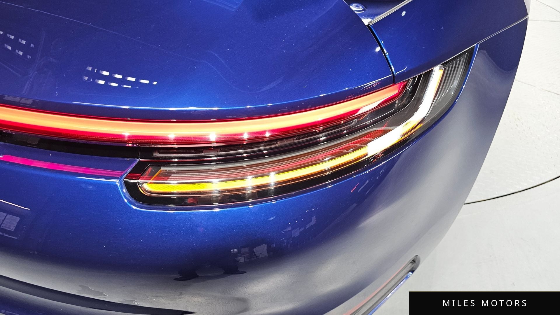 Porsche 911 (992) 2021 — миниатюра 9