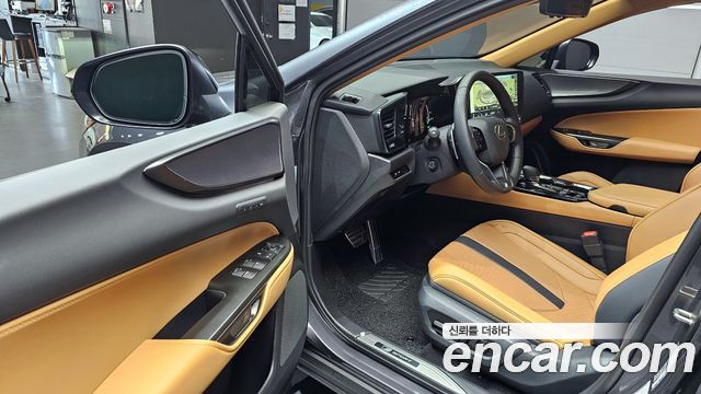 Лексус NX450h+ 2026 — миниатюра 13