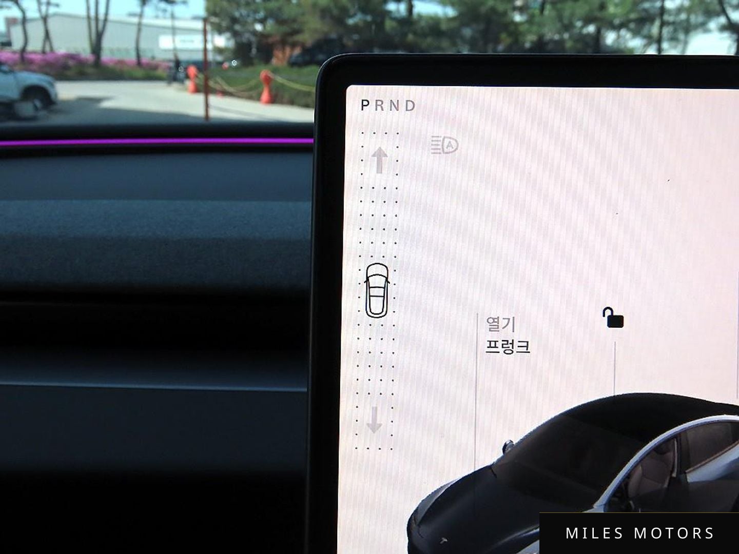 Tesla Model 3 2025 — миниатюра 9