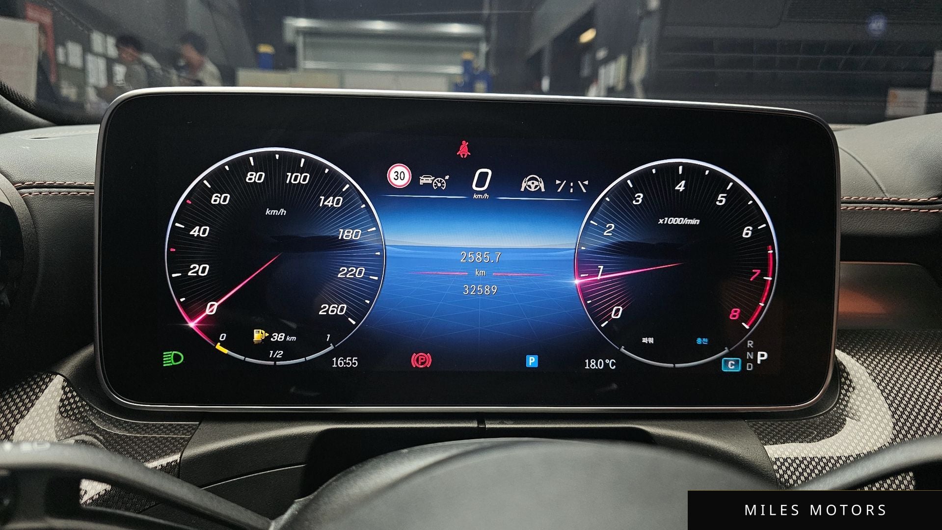 Mercedes-Benz C-Class W206 2023 — миниатюра 11