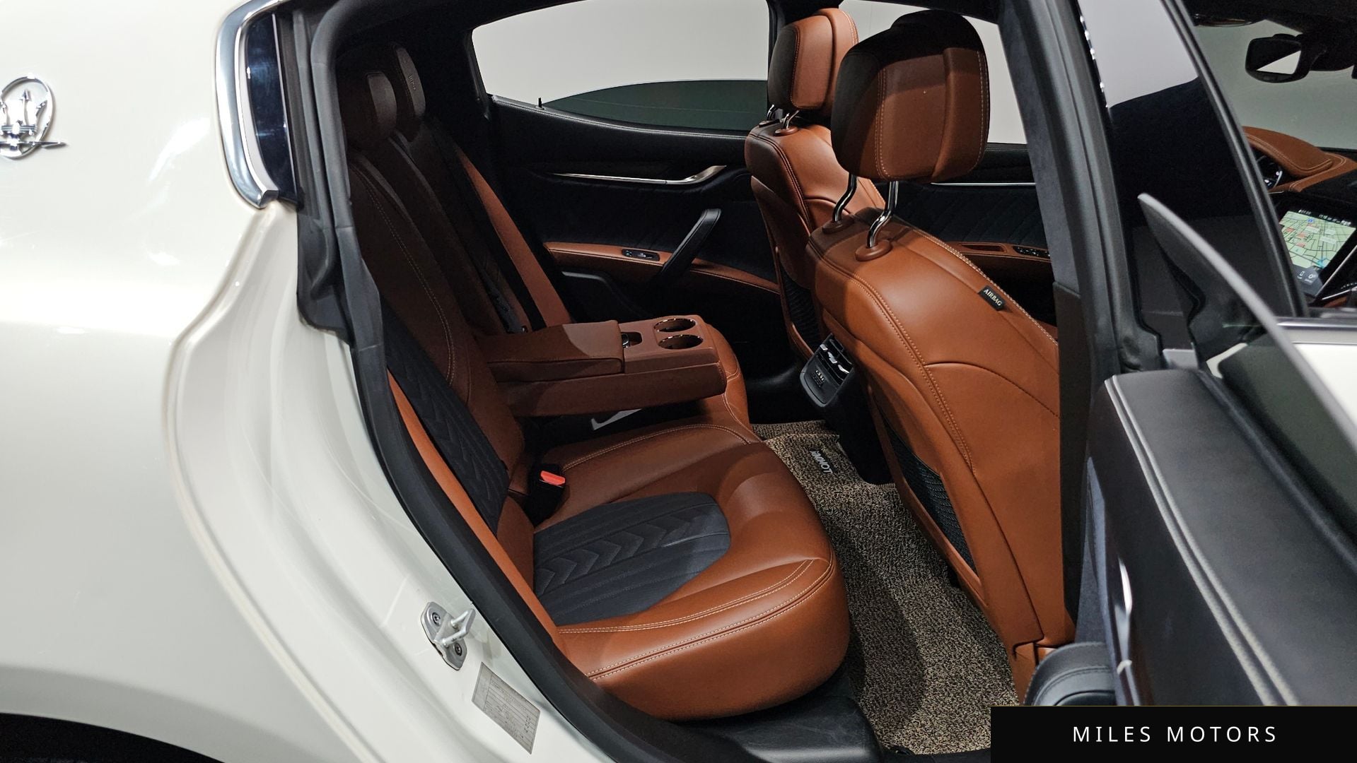Maserati Ghibli 2018 — миниатюра 11