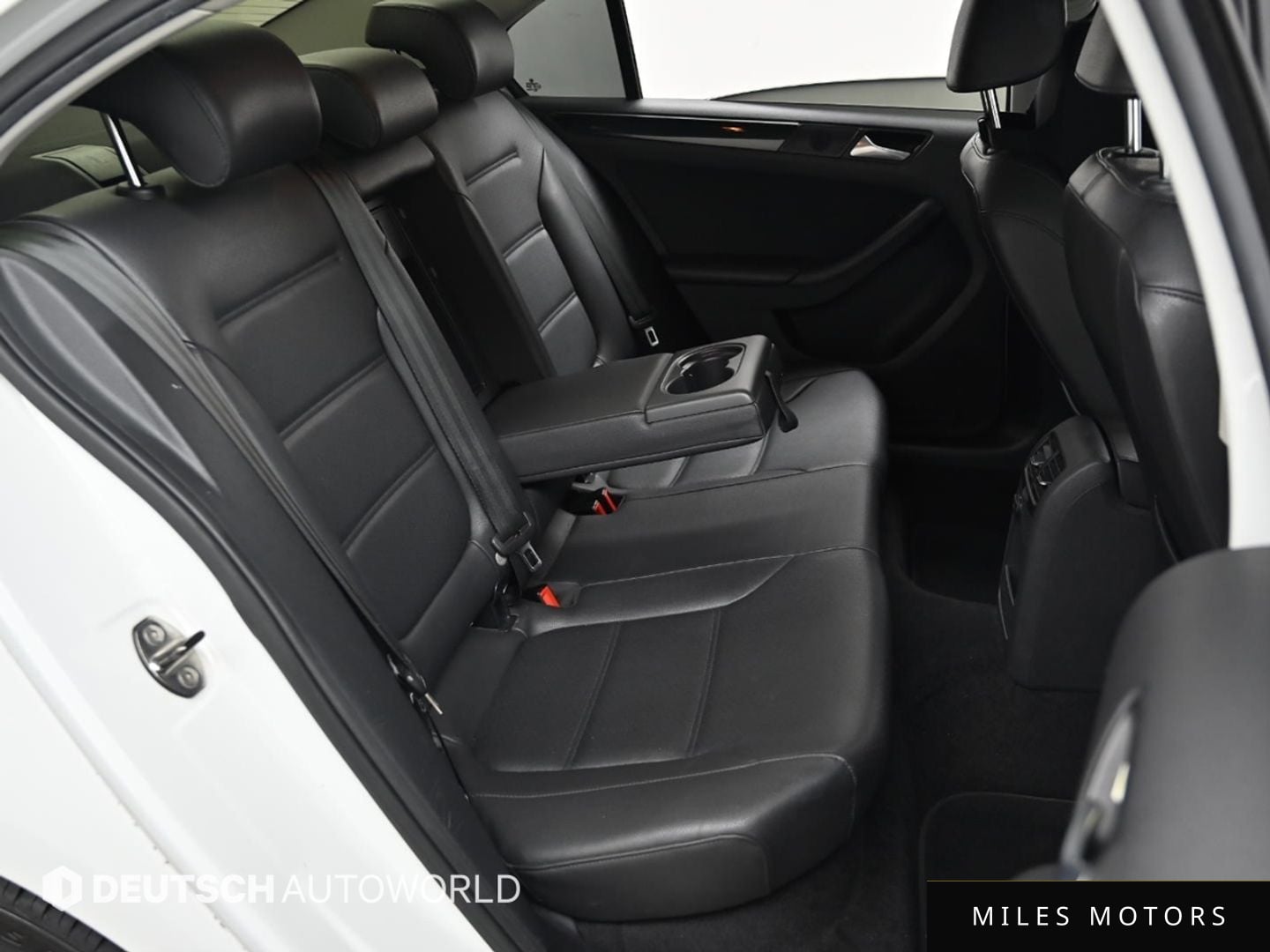 Volkswagen Jetta 2015 — миниатюра 12