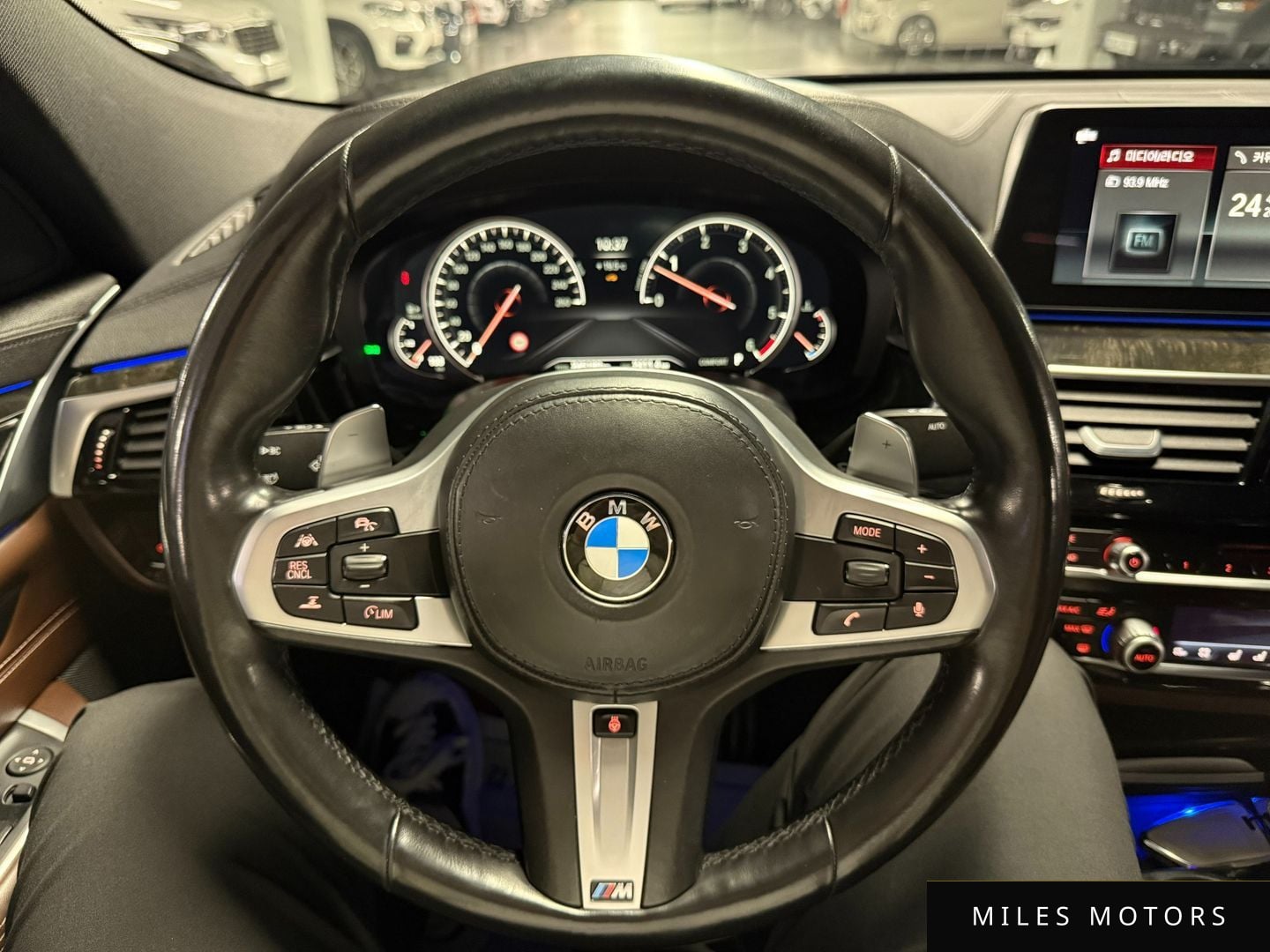 BMW 6 Series GT (G32) 2018 — миниатюра 8