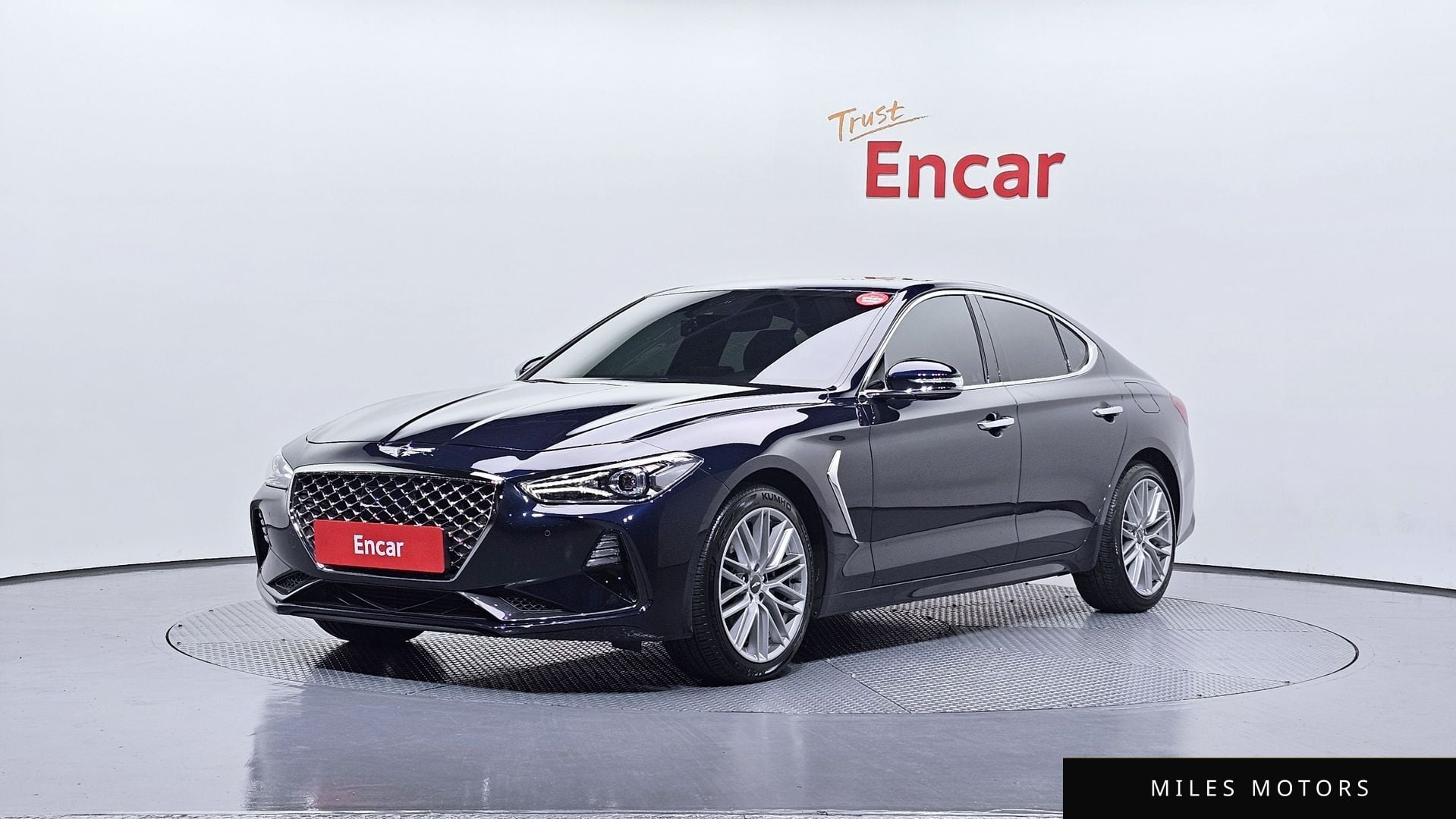 Genesis G70 2019 — фото 1 из 12