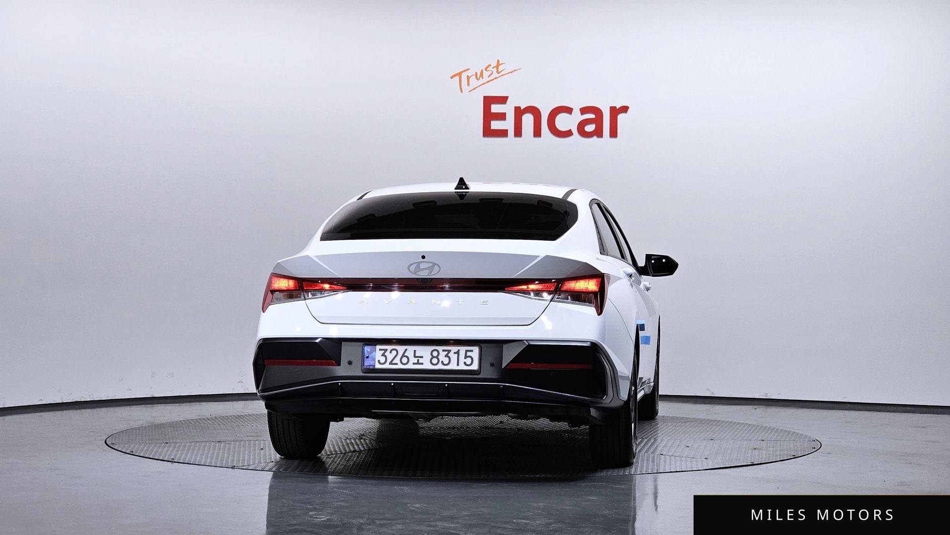 Hyundai AVANTE 2025 — миниатюра 4