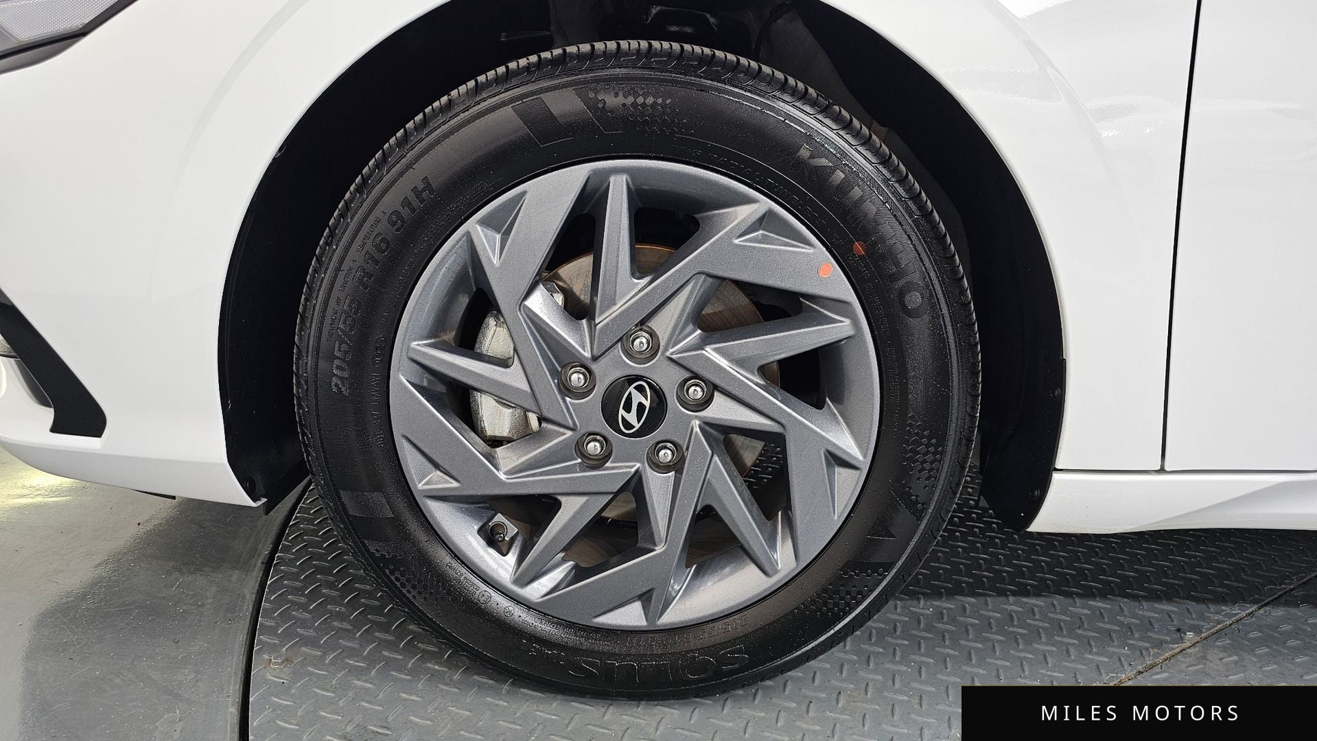 Hyundai AVANTE 2025 — миниатюра 5