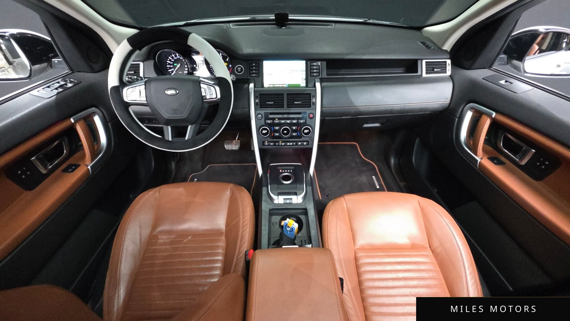 Land Rover Discovery Sport 2015 — миниатюра 7