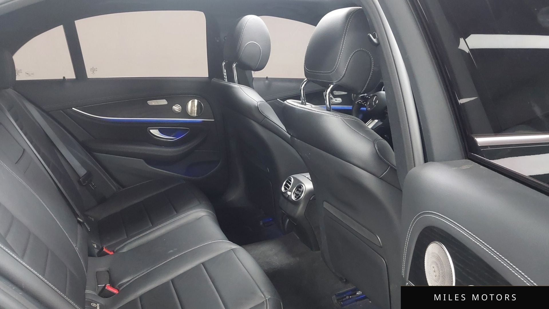 Mercedes-Benz E-Class W213 2022 — миниатюра 10