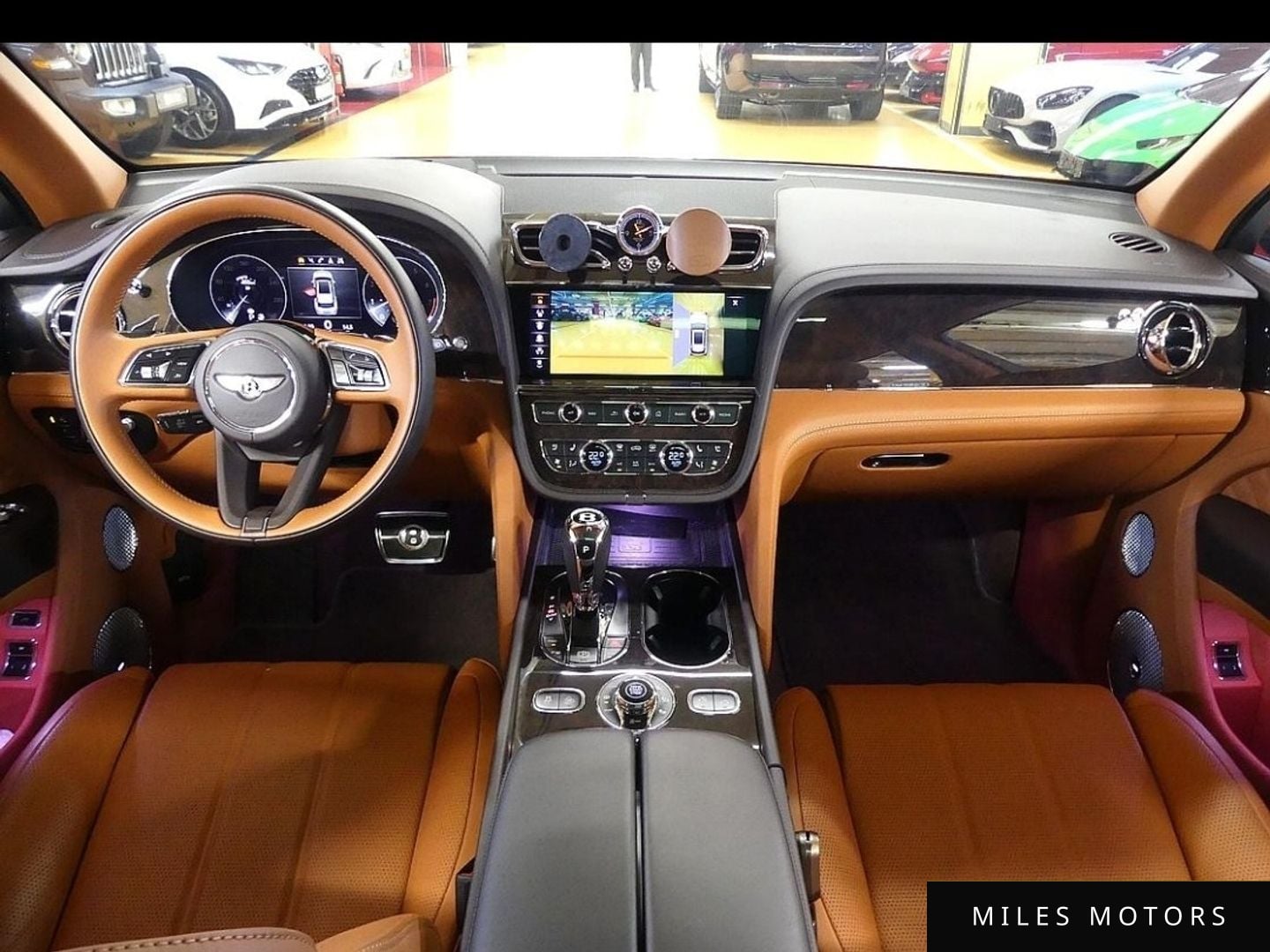Bentley Bentayga 2021 — миниатюра 7