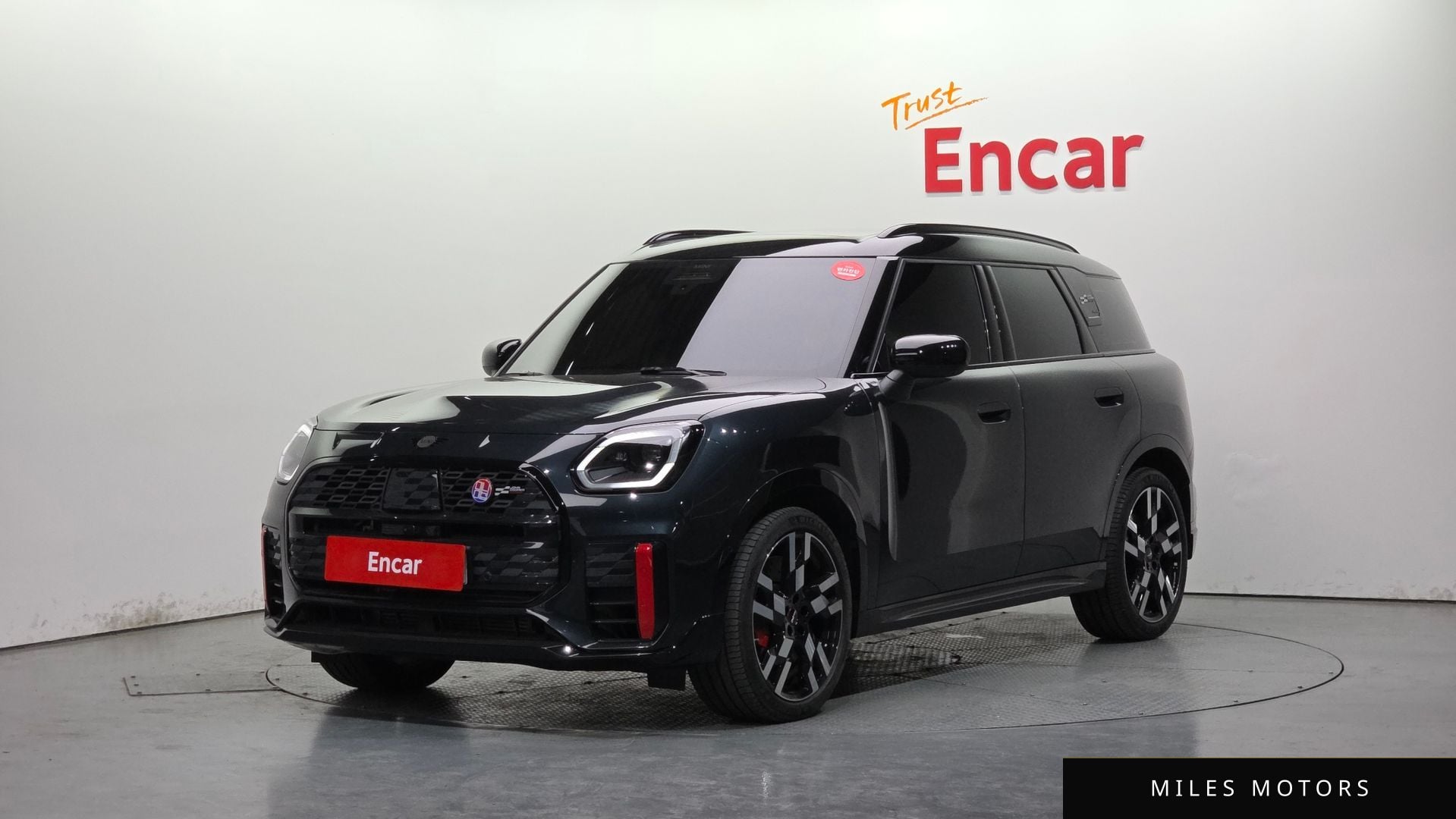MINI Countryman 2024 — фото 1 из 12