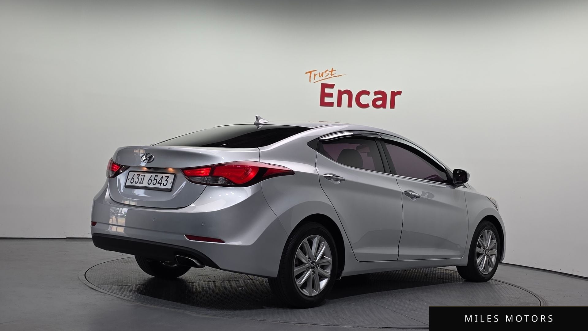 Hyundai AVANTE 2015 — миниатюра 2