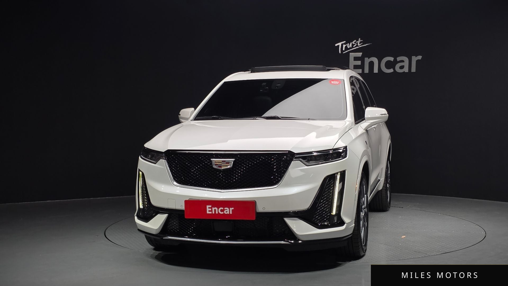 Cadillac XT6 2023 — миниатюра 3