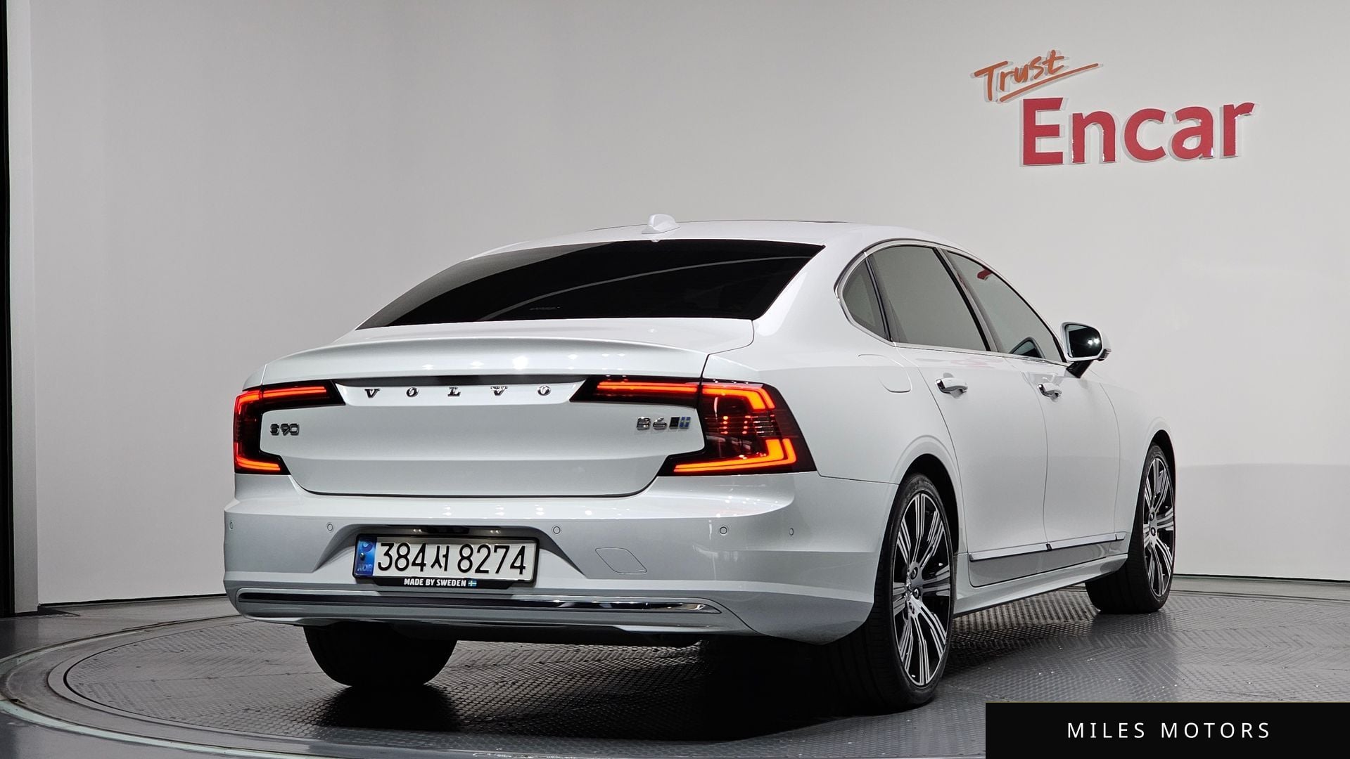Volvo S90 2023 — миниатюра 2