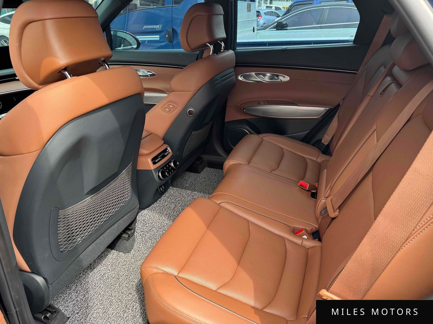 Genesis GV70 2023 — миниатюра 7