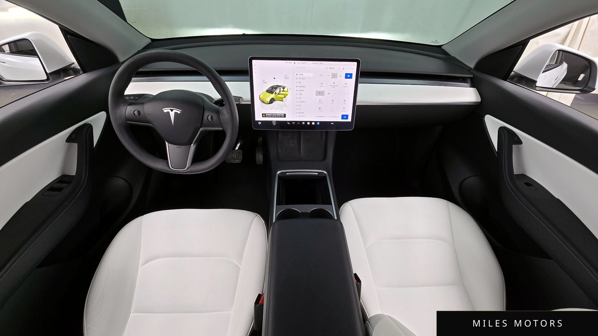 Tesla Model Y 2022 — миниатюра 7