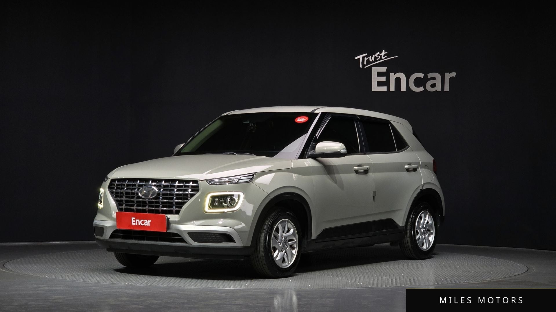 Hyundai Venue 2020 — фото 1 из 12