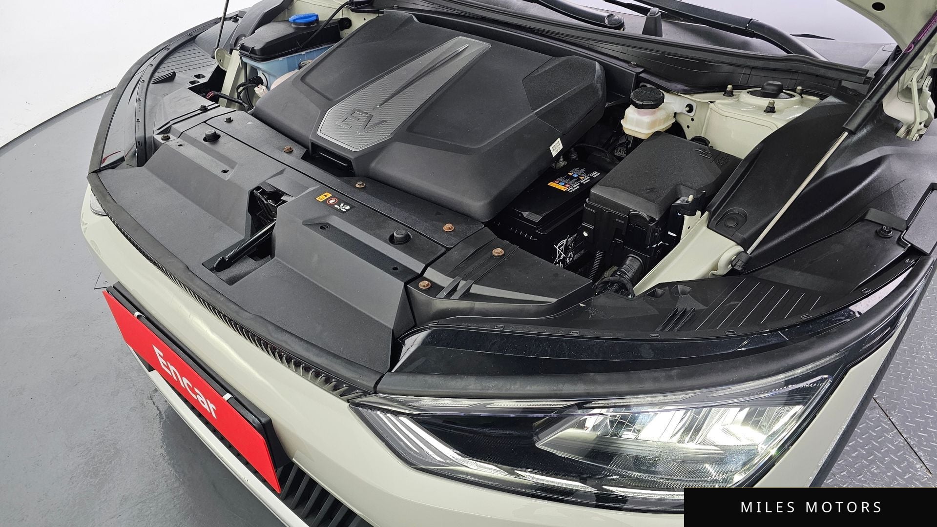Kia EV6 2022 — миниатюра 6