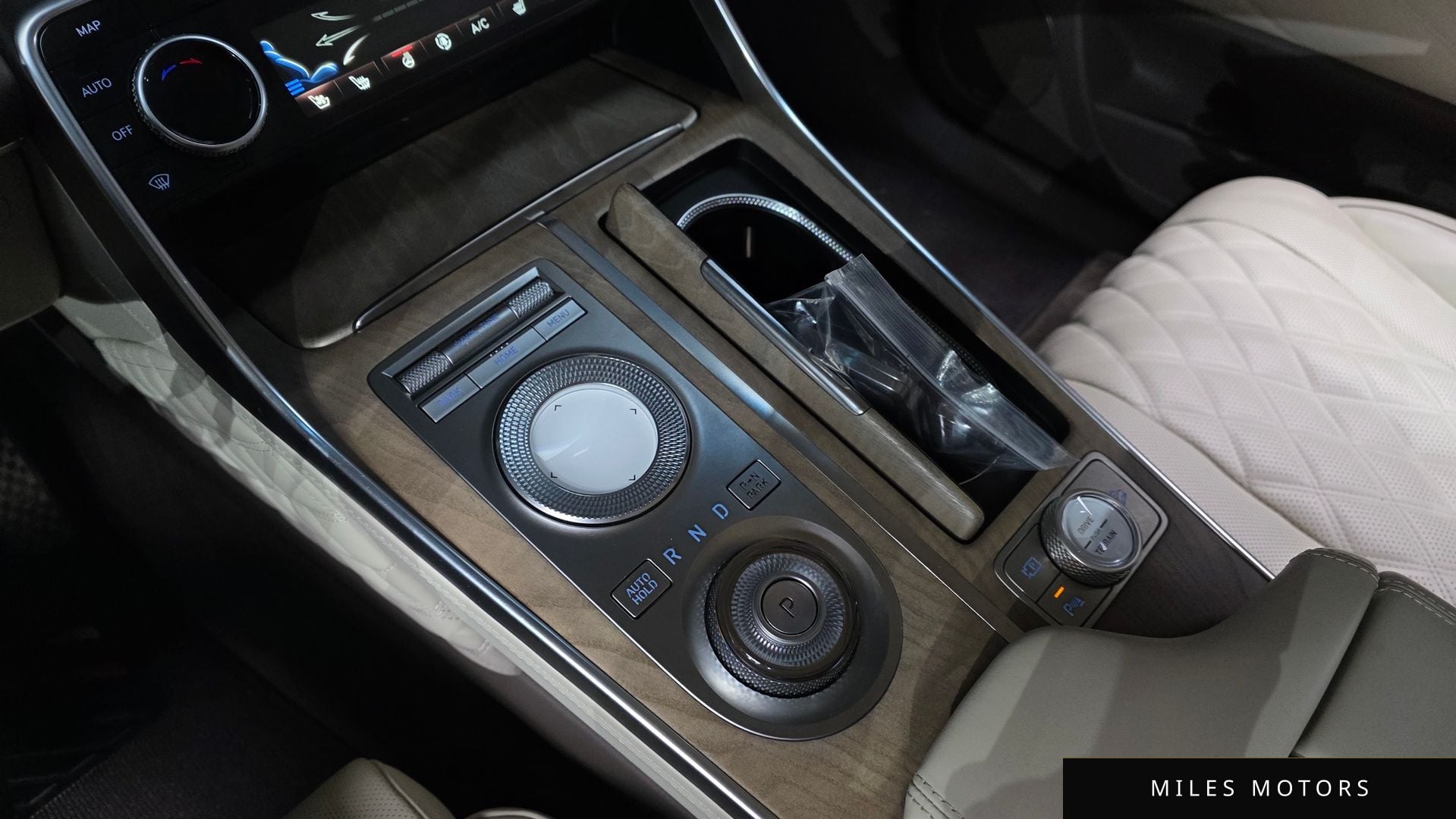 Genesis GV80 2022 — миниатюра 12