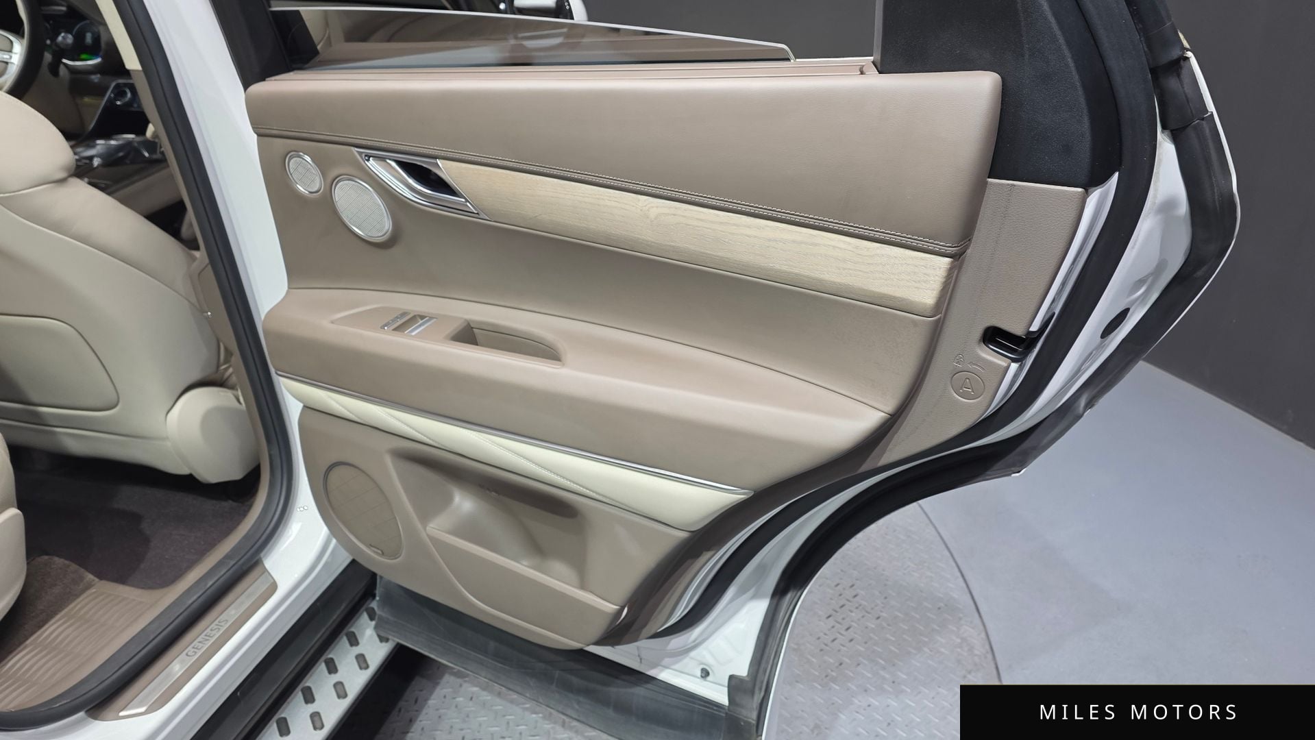 Genesis GV80 2022 — миниатюра 15
