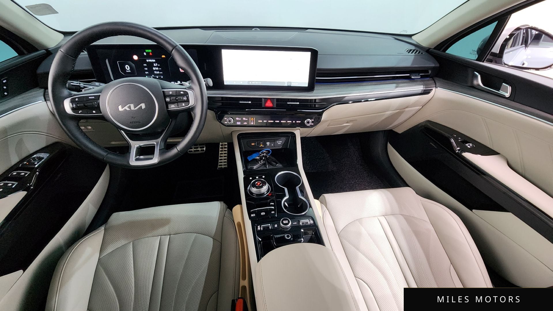 Kia K5 2025 — миниатюра 10