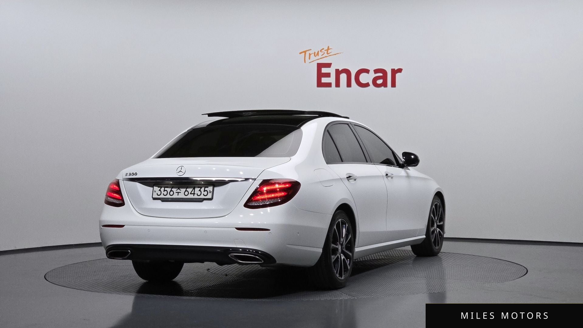 Mercedes-Benz E-Class W213 2017 — миниатюра 2
