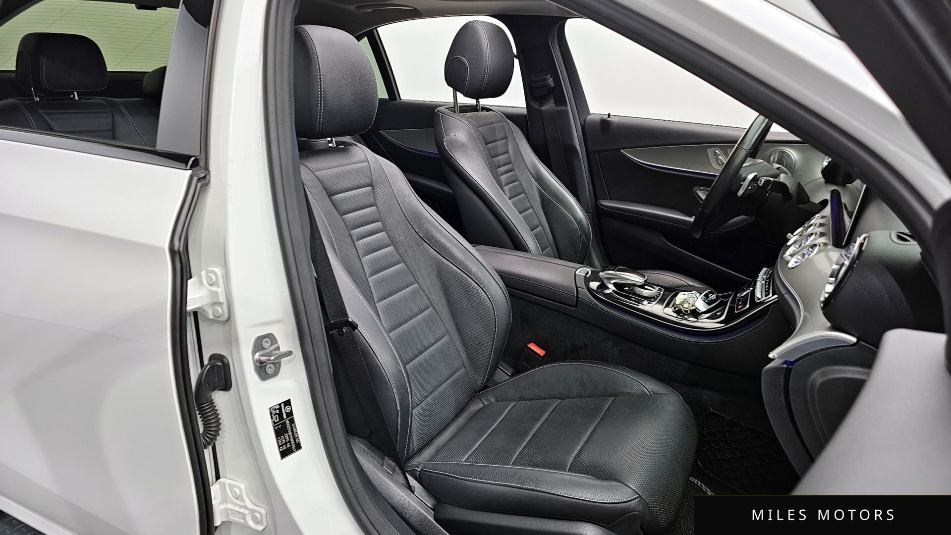 Mercedes-Benz E-Class W213 2017 — миниатюра 11