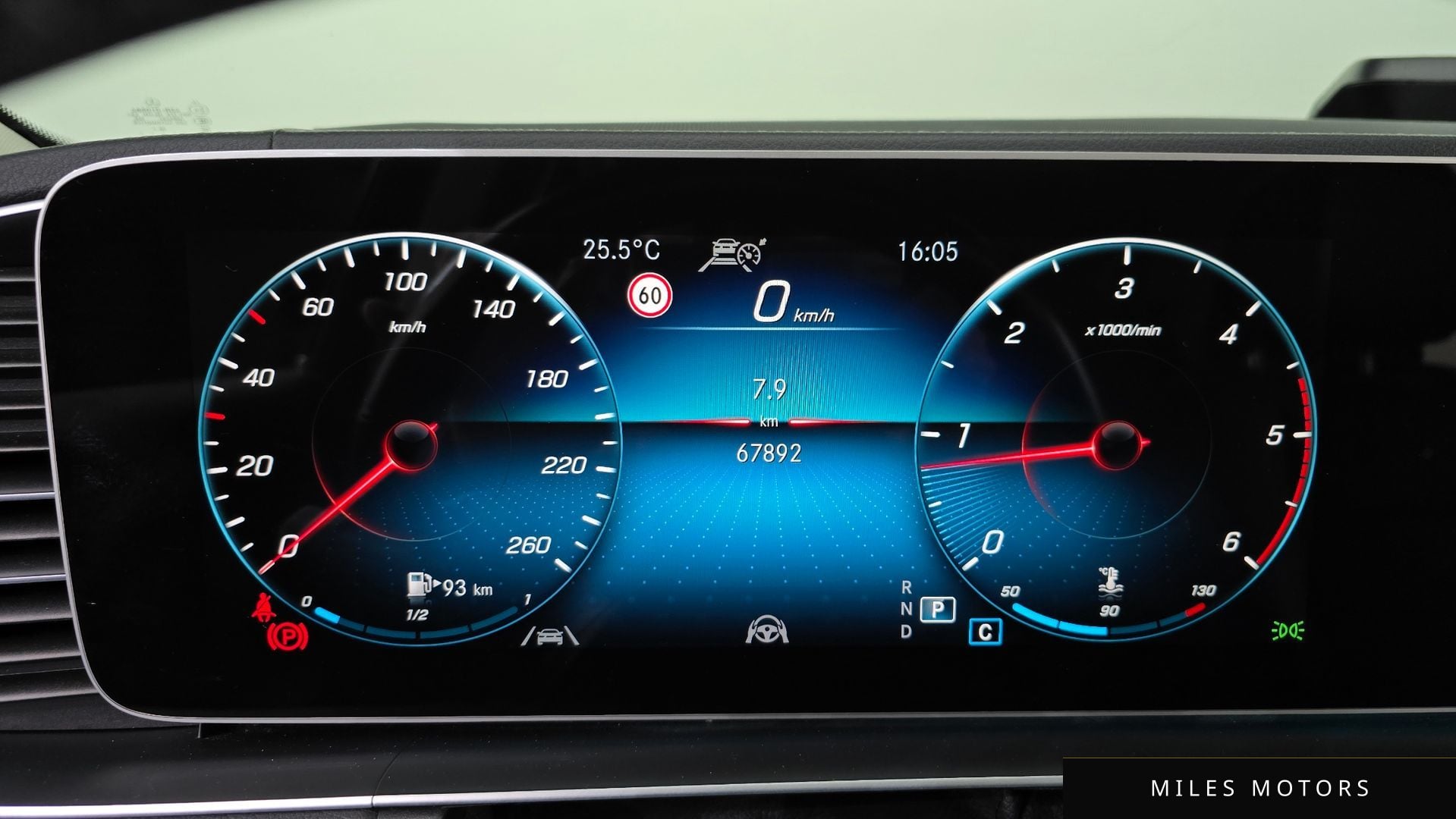 Mercedes-Benz GLE-Class W167 2021 — миниатюра 11