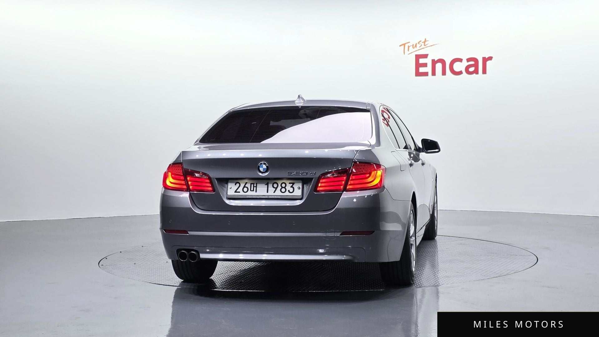 BMW 5 Series (F10) 2011 — миниатюра 4