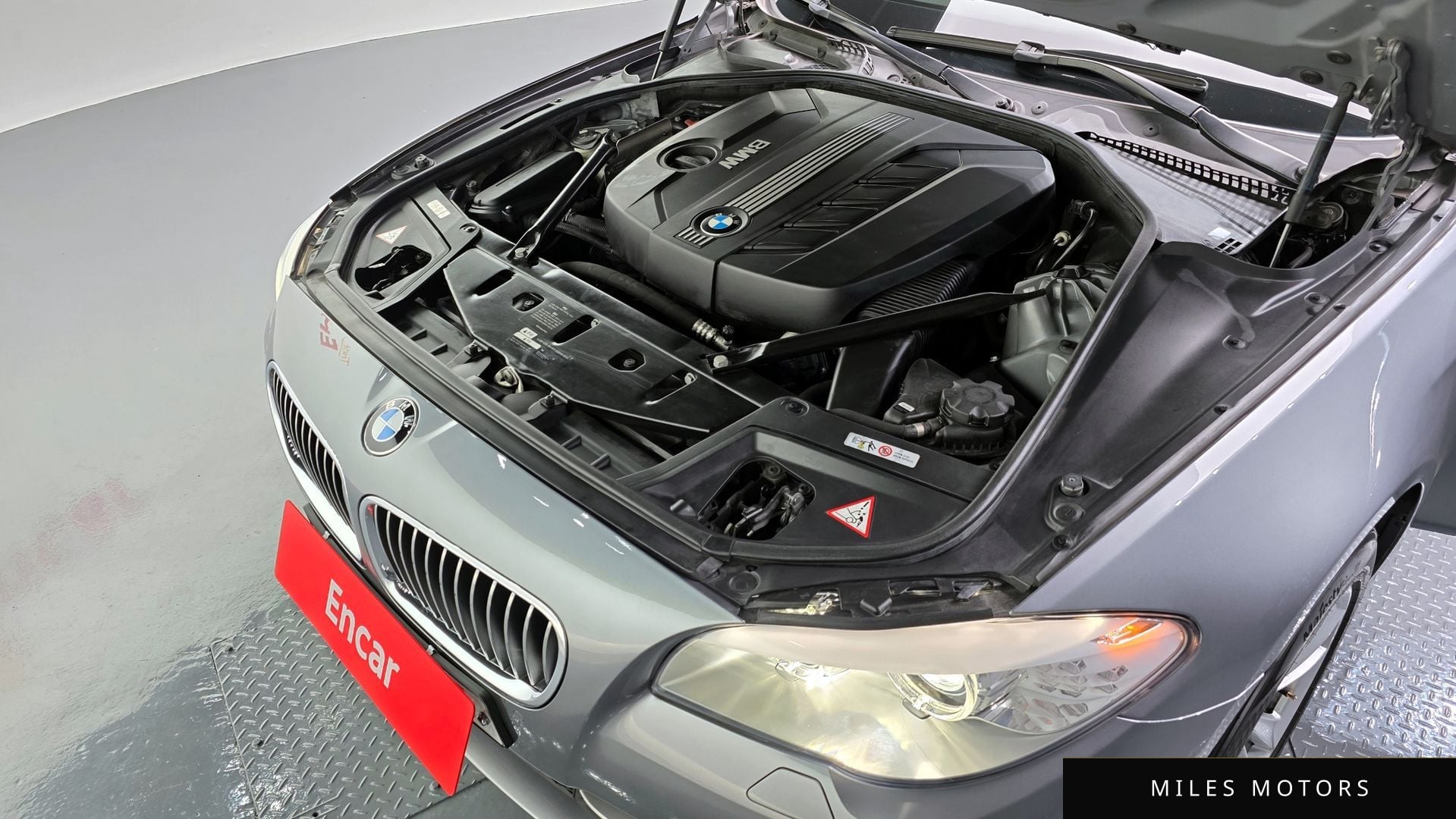 BMW 5 Series (F10) 2011 — миниатюра 6
