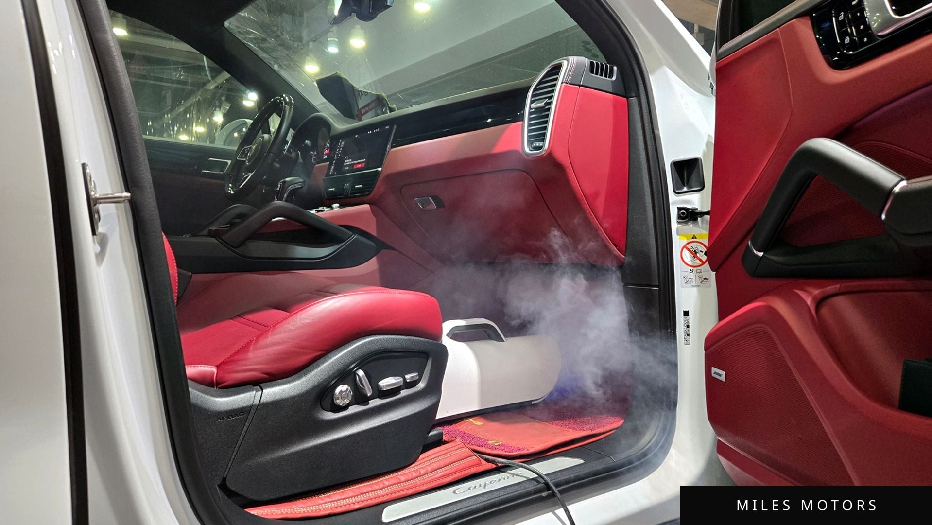 Porsche Cayenne 2021 — миниатюра 3