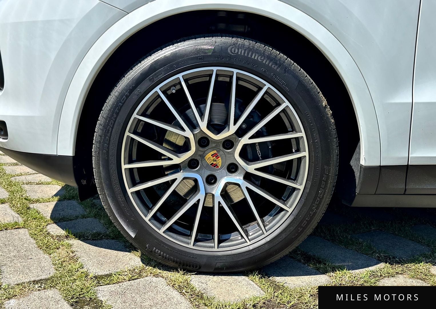 Porsche Cayenne 2021 — миниатюра 7