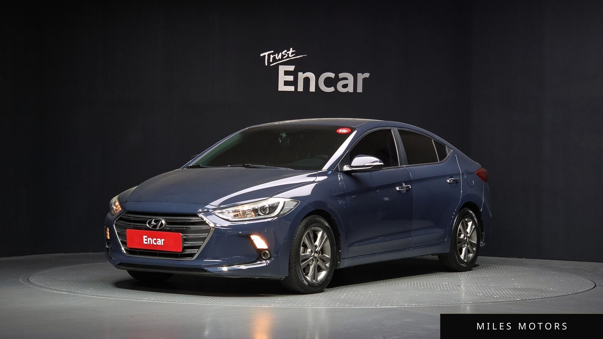 Hyundai AVANTE 2016 — фото 1 из 12