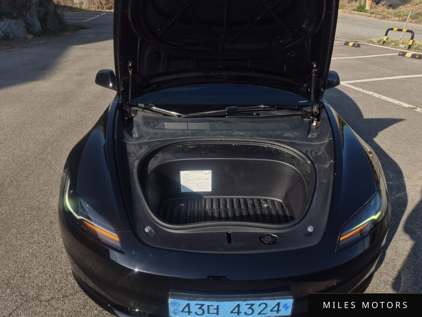 Tesla Model 3 2024 — миниатюра 6