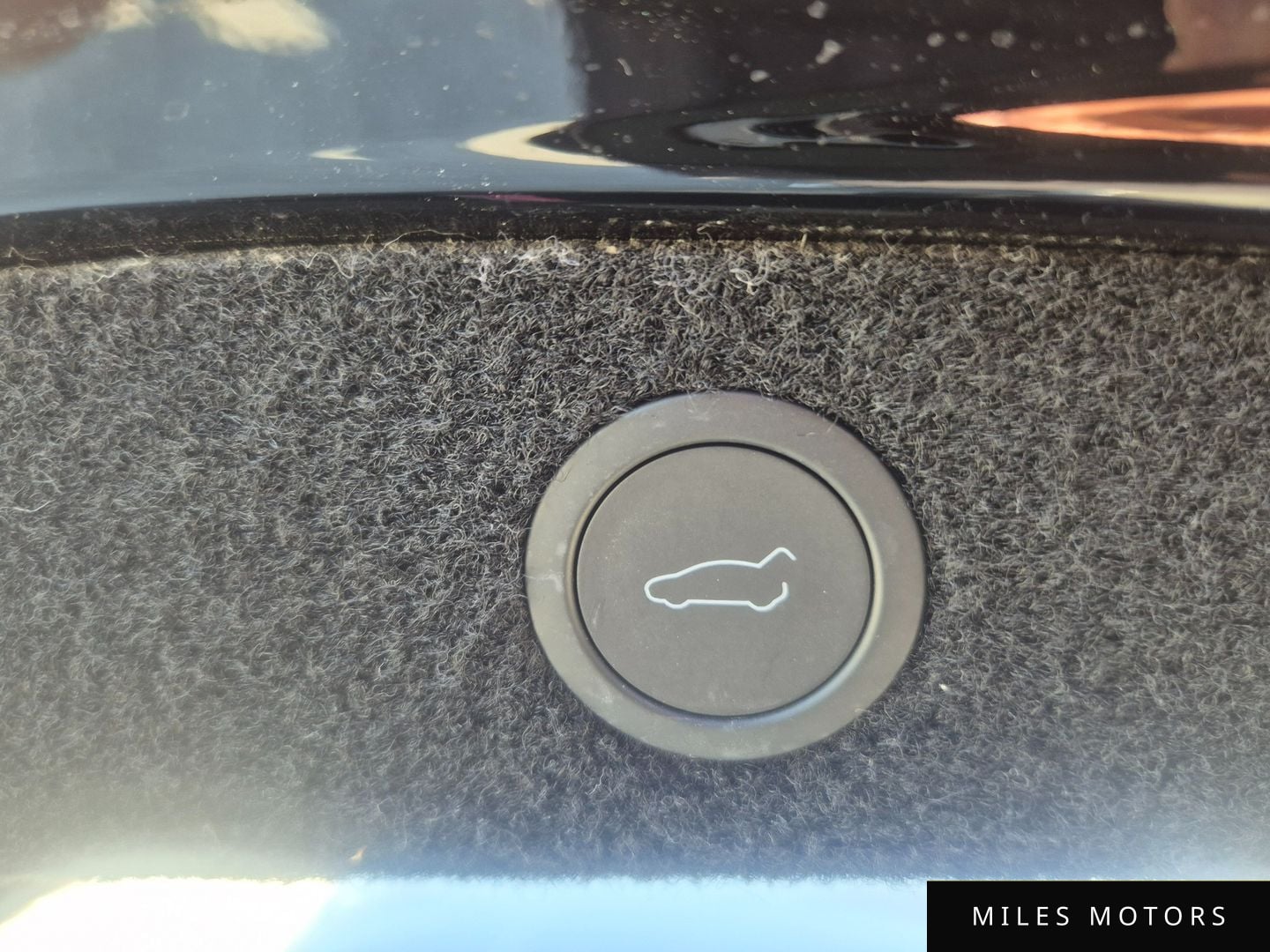 Tesla Model 3 2024 — миниатюра 11