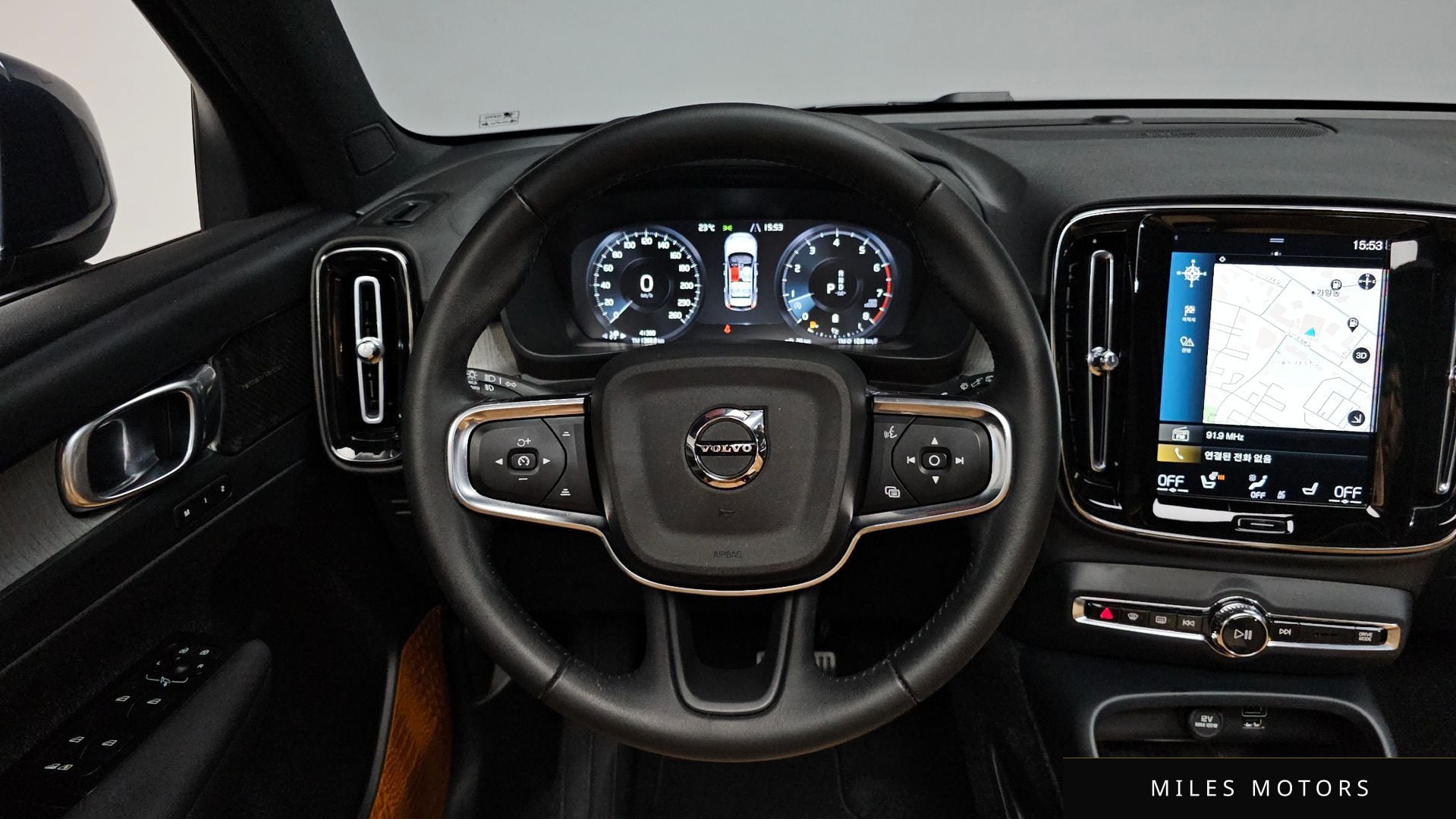 Volvo XC40 2021 — миниатюра 18