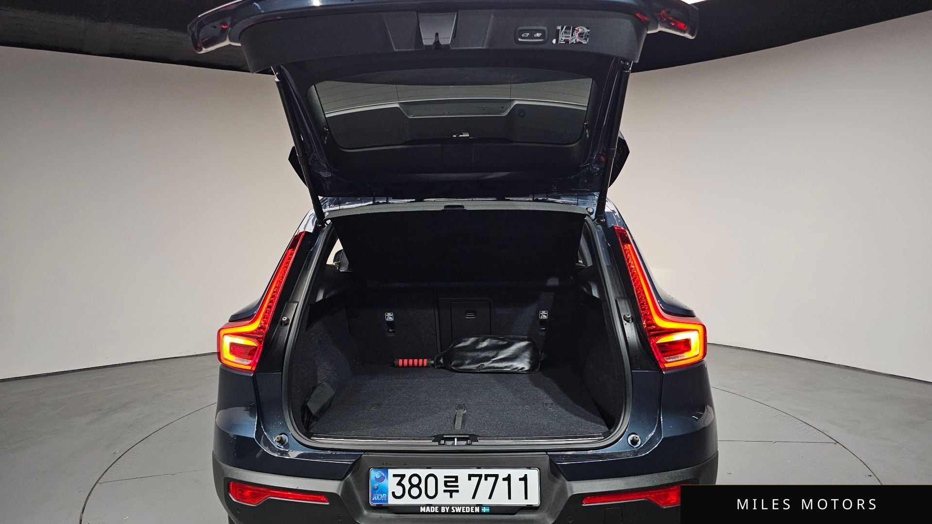 Volvo XC40 2021 — миниатюра 25