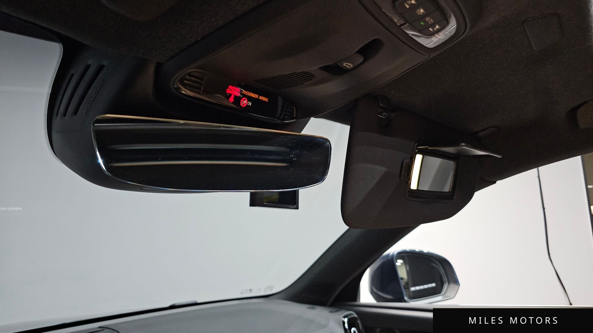 Volvo XC40 2021 — миниатюра 27