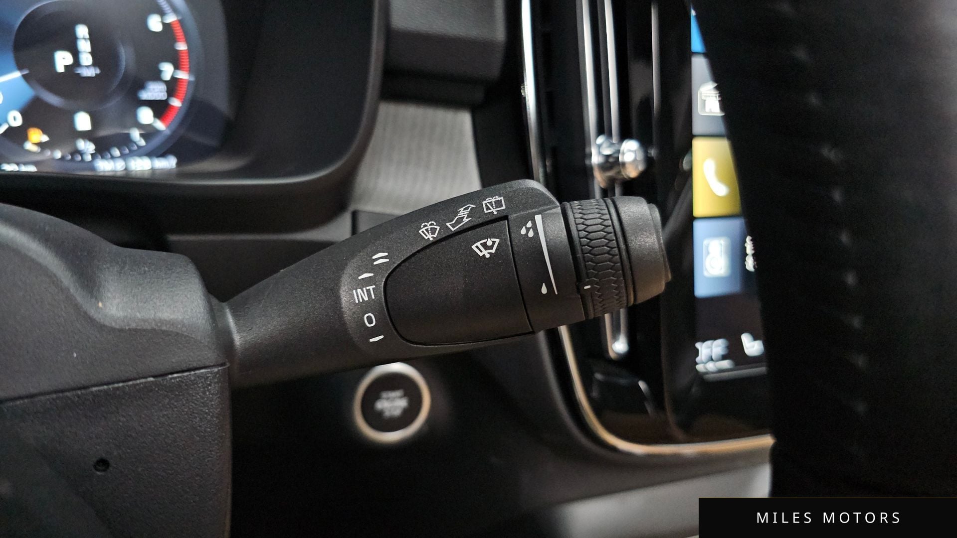 Volvo XC40 2021 — миниатюра 29