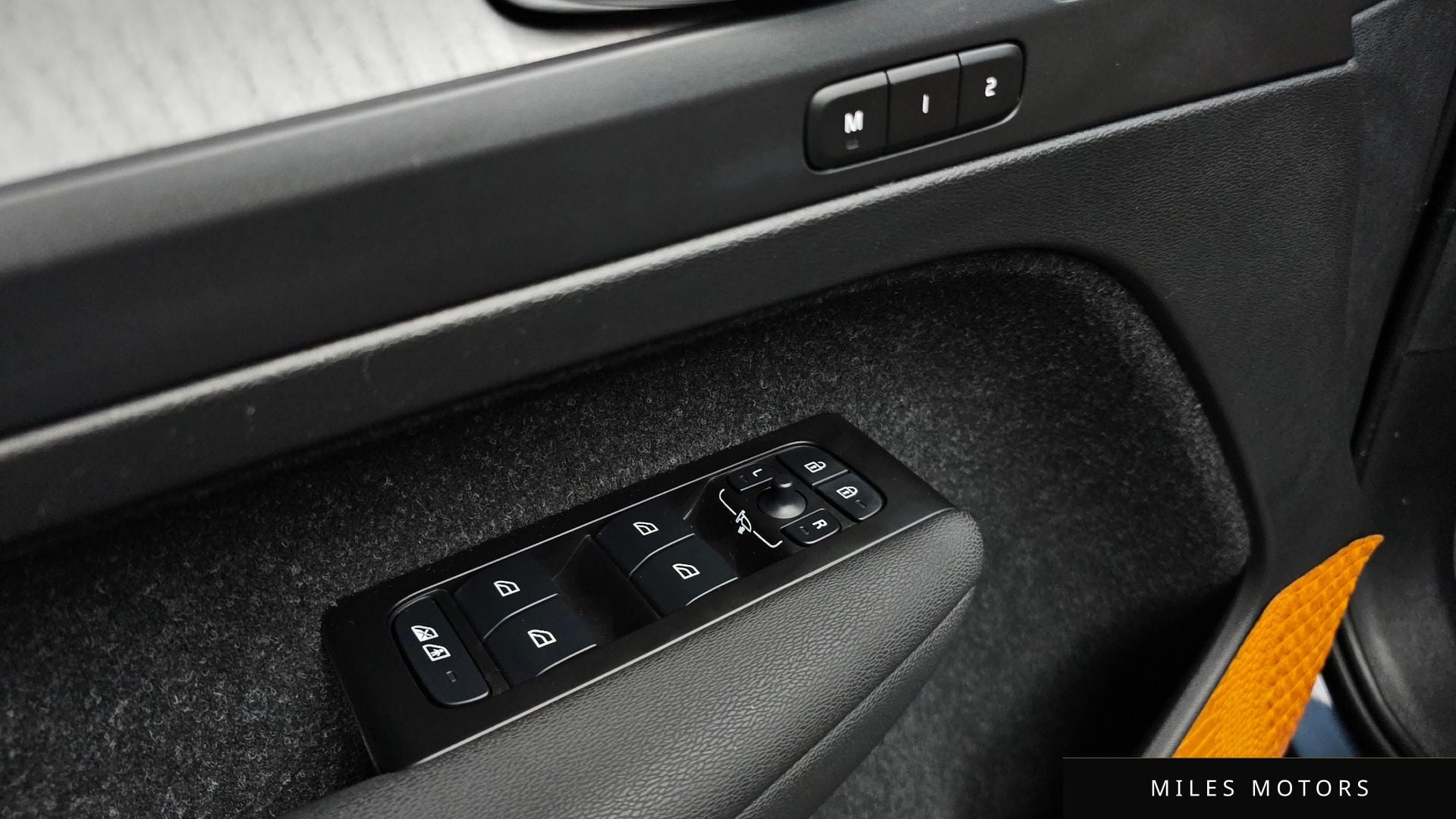 Volvo XC40 2021 — миниатюра 32