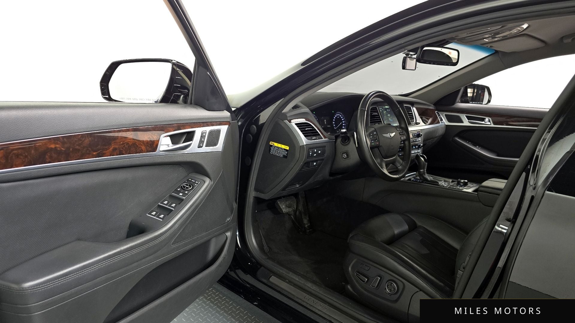 Hyundai Genesis 2016 — миниатюра 10