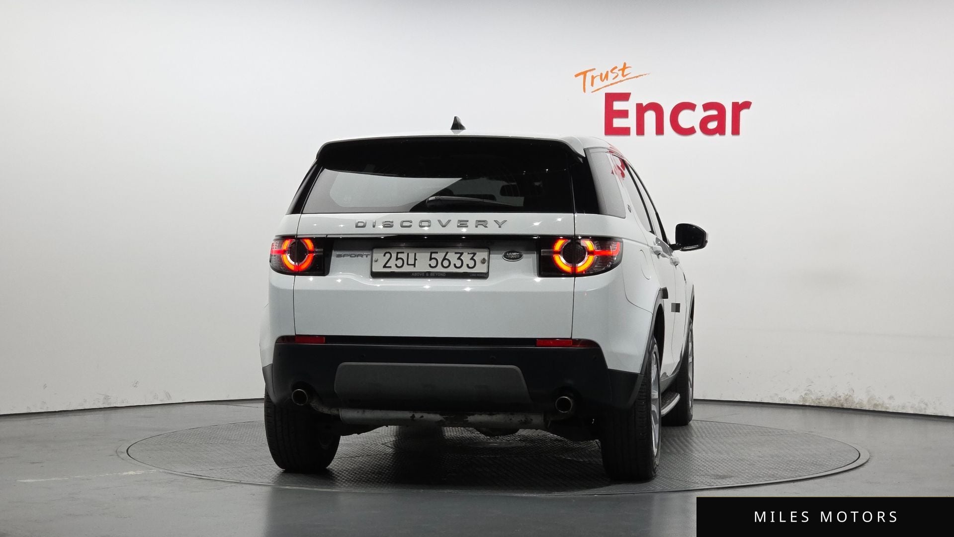 Land Rover Discovery Sport 2017 — миниатюра 3