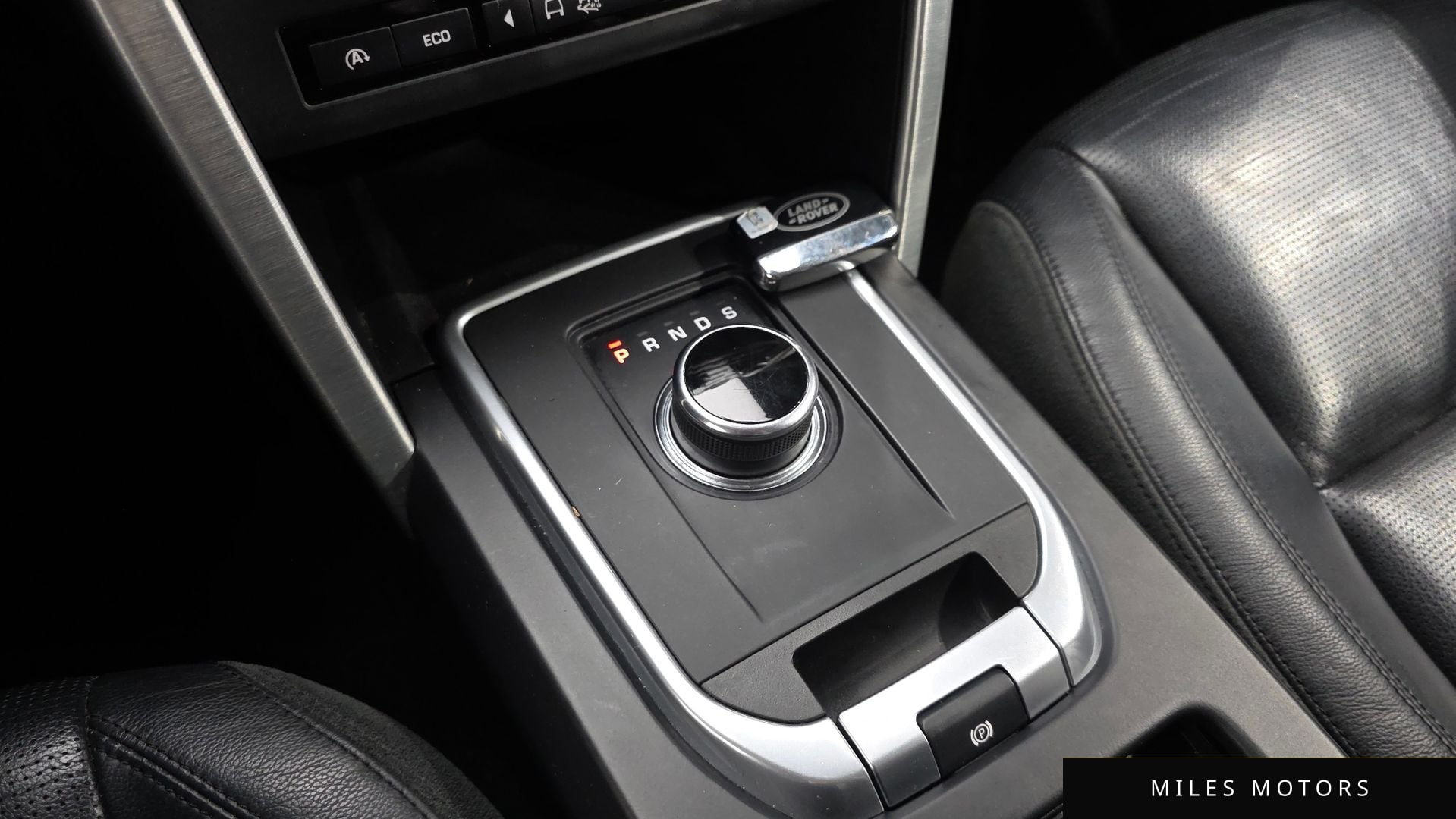 Land Rover Discovery Sport 2017 — миниатюра 11