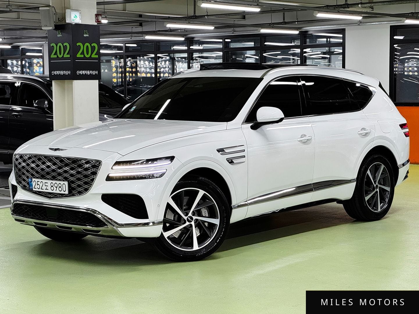 Genesis GV80 2024 — фото 1 из 12