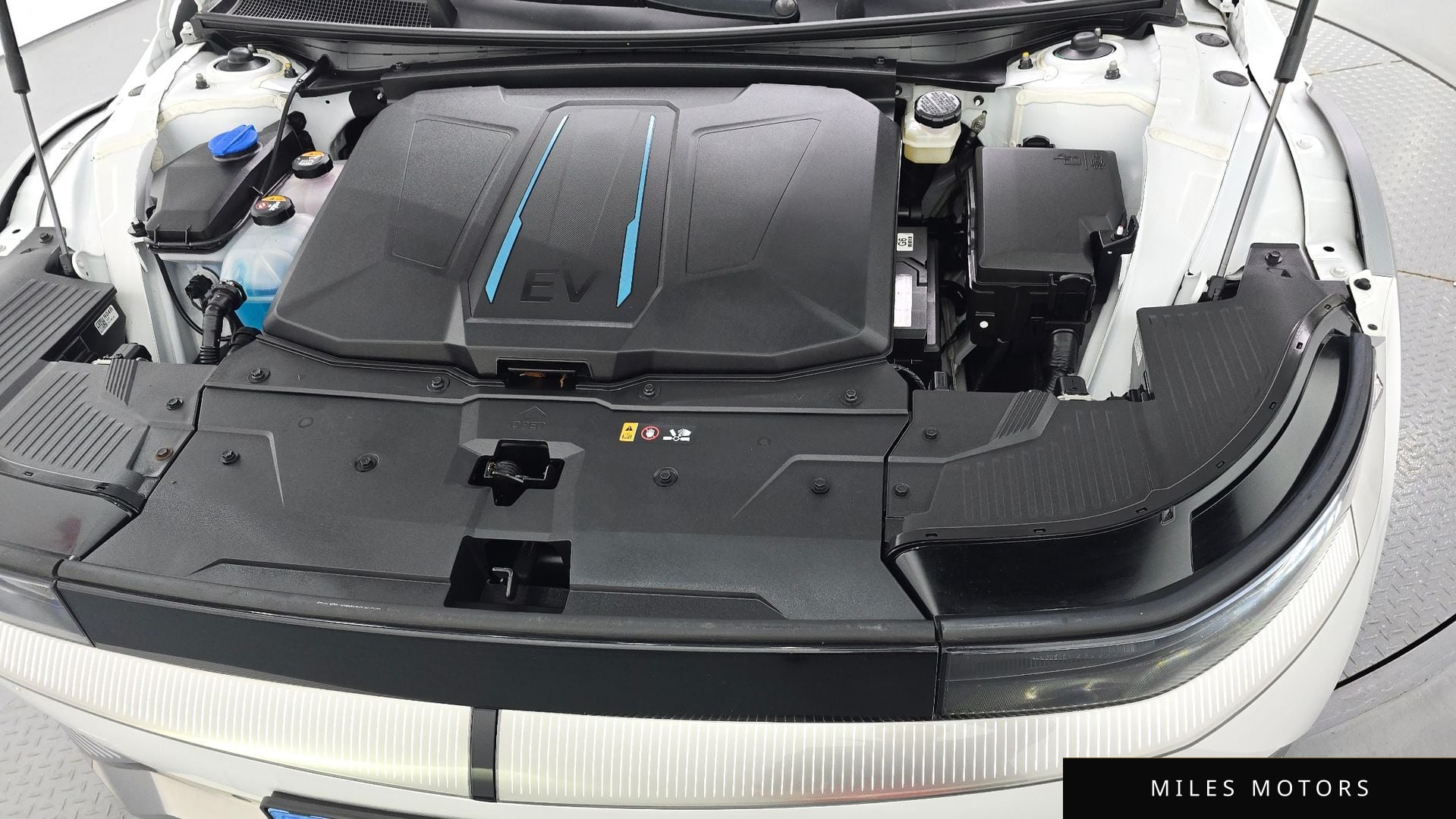 Hyundai Ioniq5 2022 — миниатюра 6