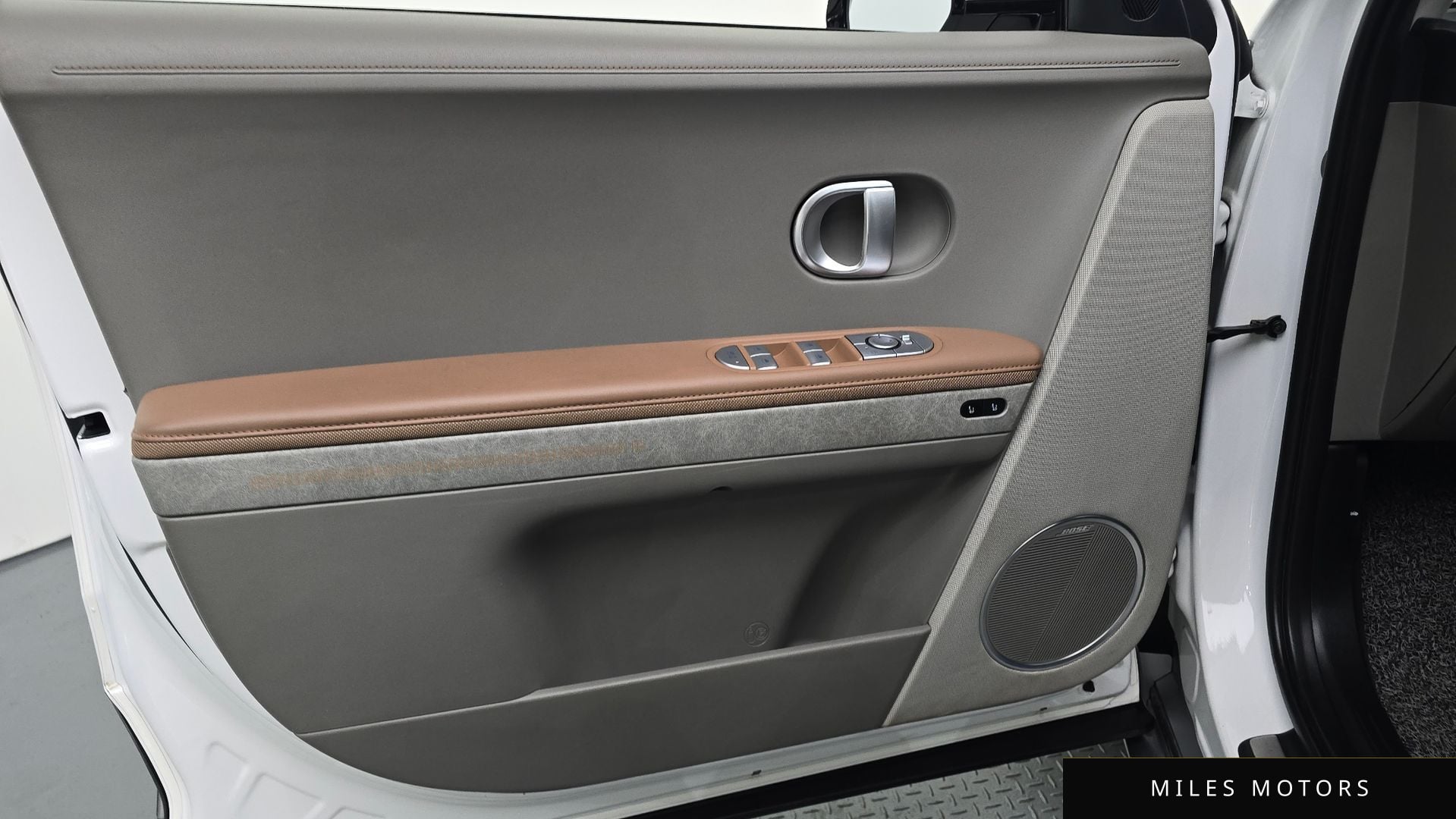 Hyundai Ioniq5 2022 — миниатюра 14
