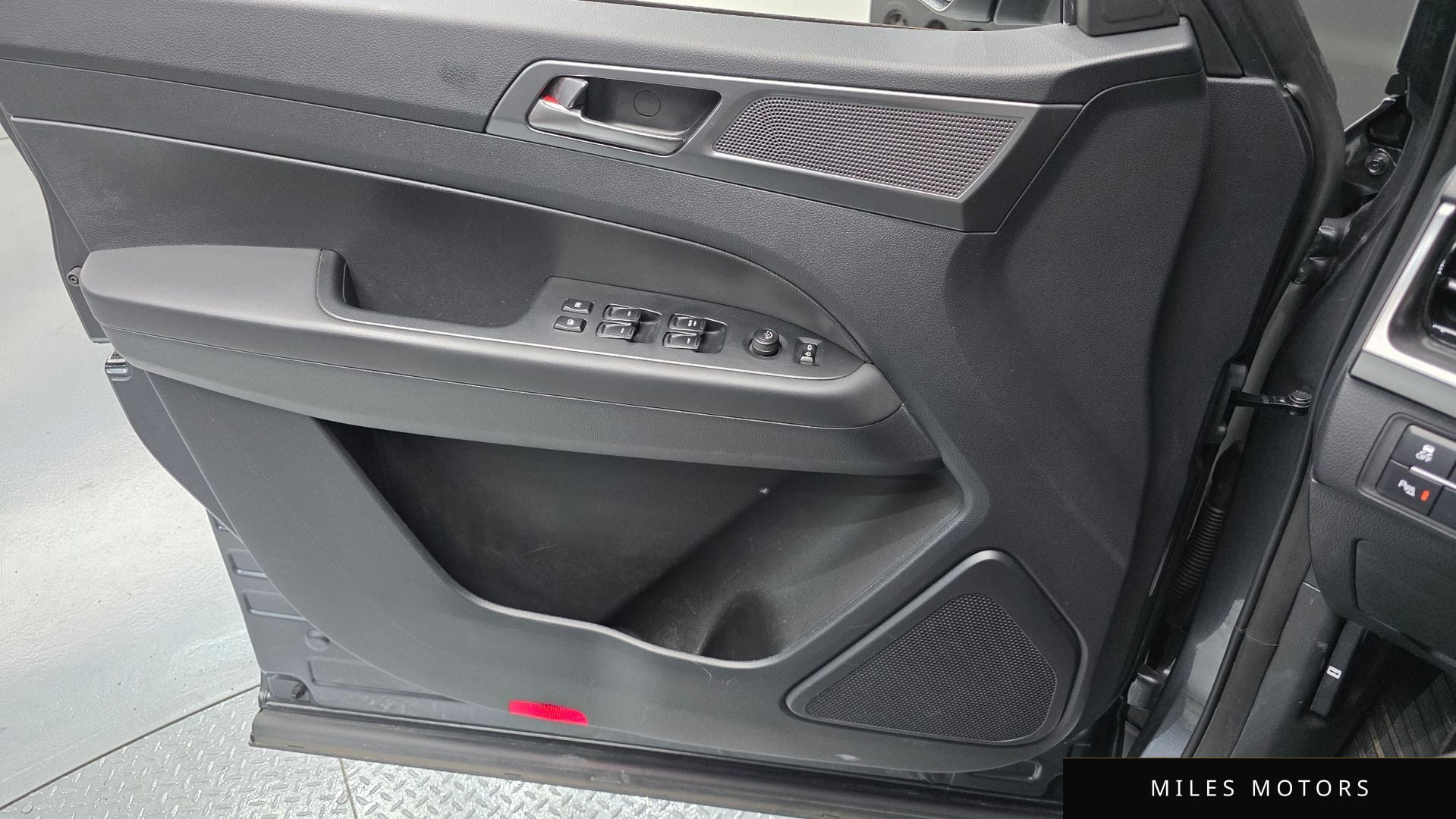 KG Mobility Rexton 2024 — миниатюра 14